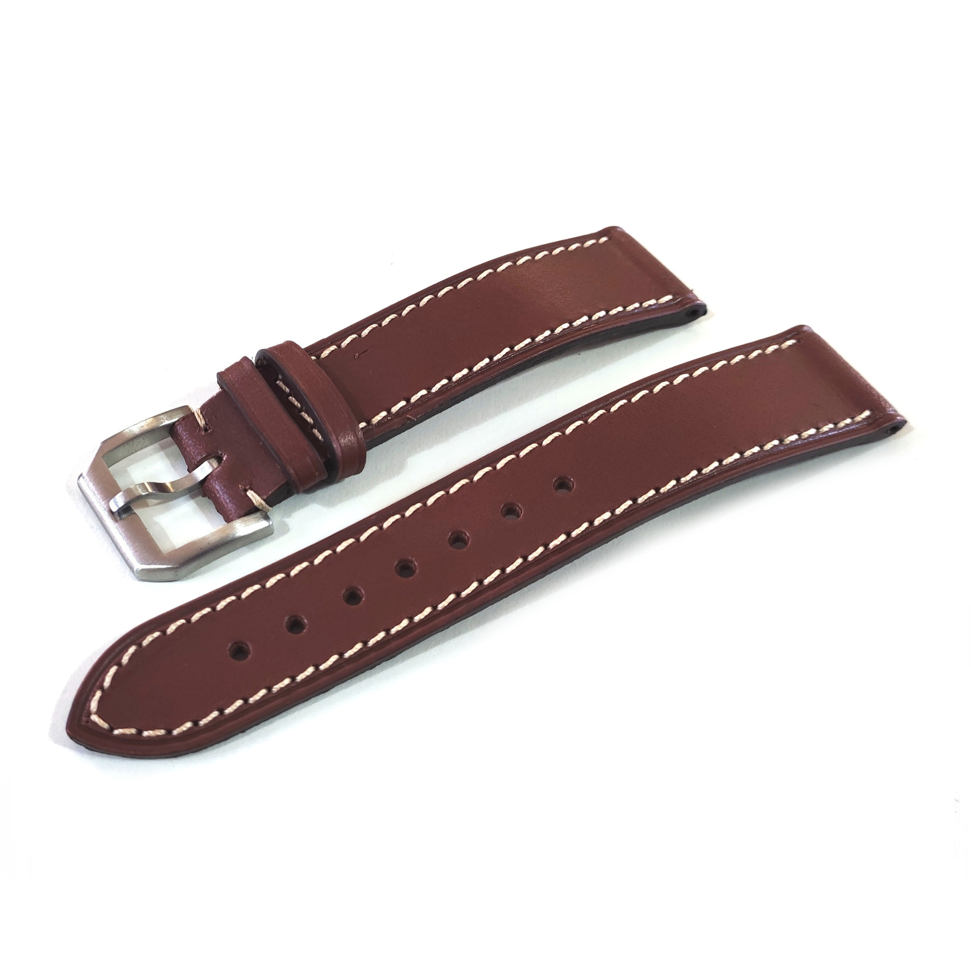Correa de reloj artesanal en cuero de becerro Buttero italiano hecha en España.